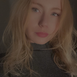 Celine Lange