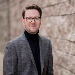 Simon Schott