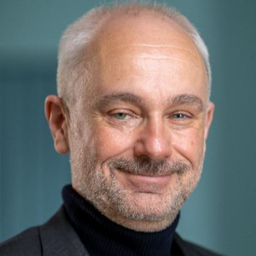 Dr. Daniel Schwarzbach