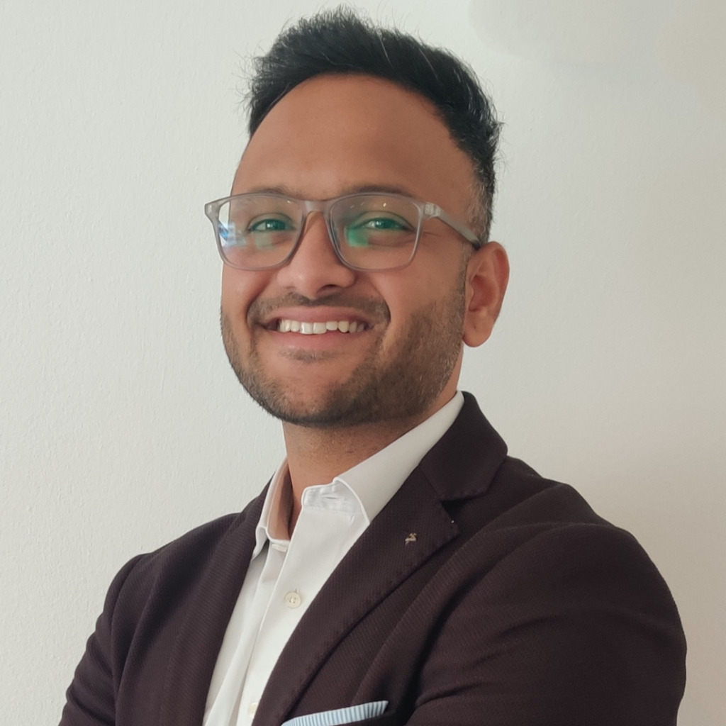 Akshay Nalawade Werkstudent Faurecia Emissions Control Technologies