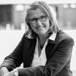 Dr. Heike Harwardt
