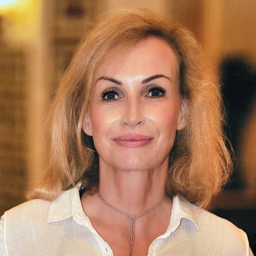 Christina Schmidt