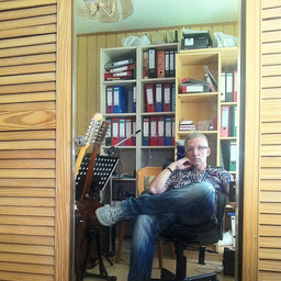 Torsten Kuhn