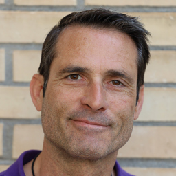 Daniel Büchler