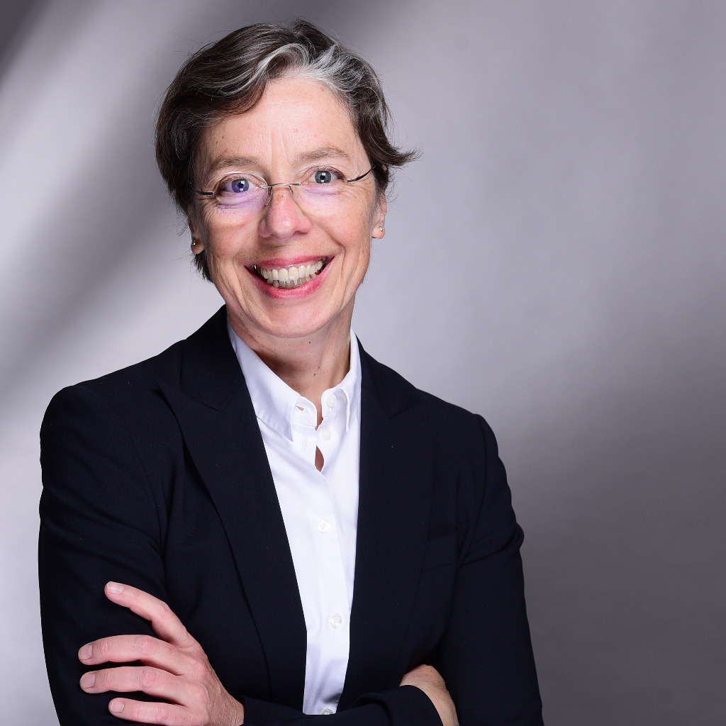 Dr. Barbara Spiess Abteilungsleitung Leistungsmanagement Schwerpunkt