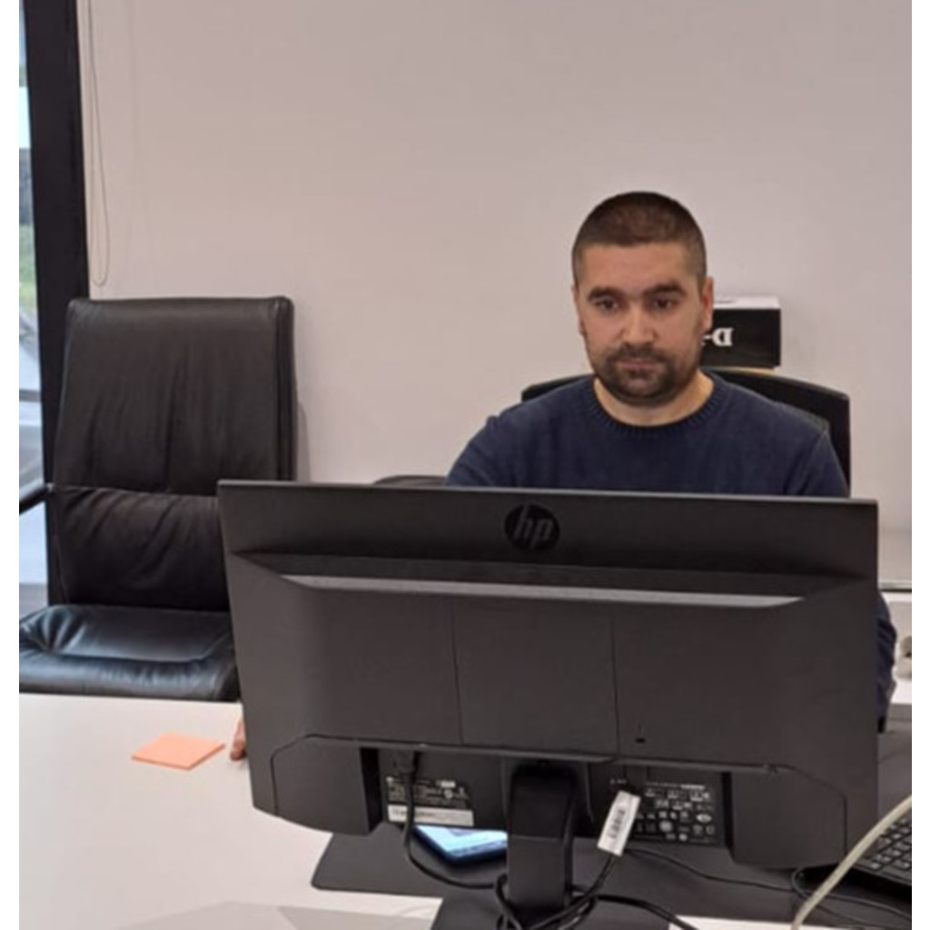 Enerik Sula IT Helpdesk Engineer One Telecommunication XING Enerik Sula IT Helpdesk Engineer One Telecommunication XING