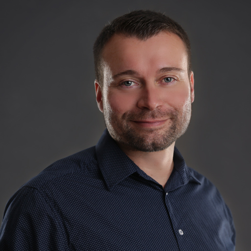 Dipl.Ing. Robert Jähn Versuchsingenieur FES GmbH Fahrzeug