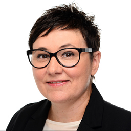 Christine Puls