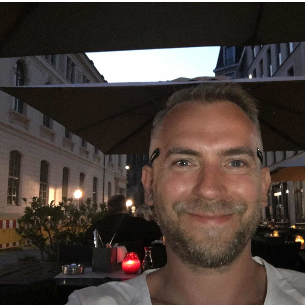 Ralf Steinhöfel KFZSachverständiger FRIDAY Versicherung XING