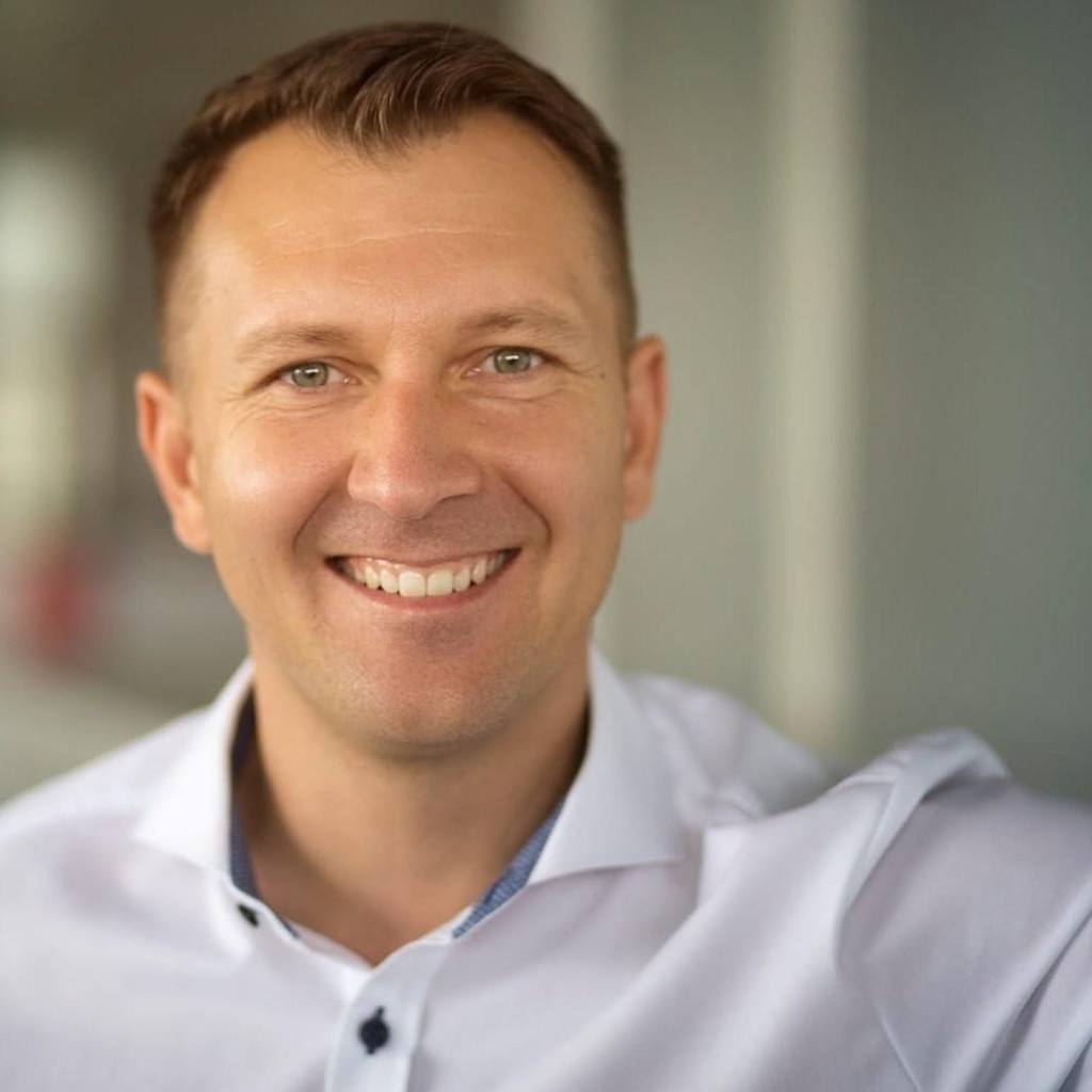 Eugen Müller Senior Controller ZELTWANGER Holding GmbH XING