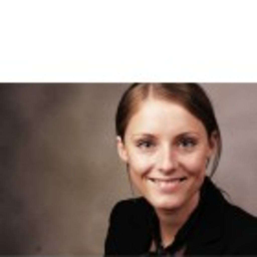 Carmen Remmert Product Manager Calida AG XING