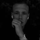 Laris Stein