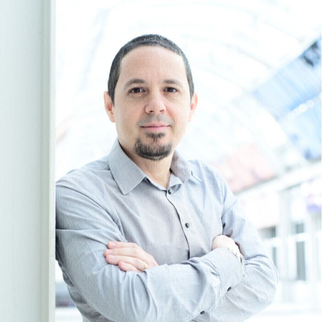 Ing. Rodrigo Bazan Danino Studio Senior Frontend Web Developer