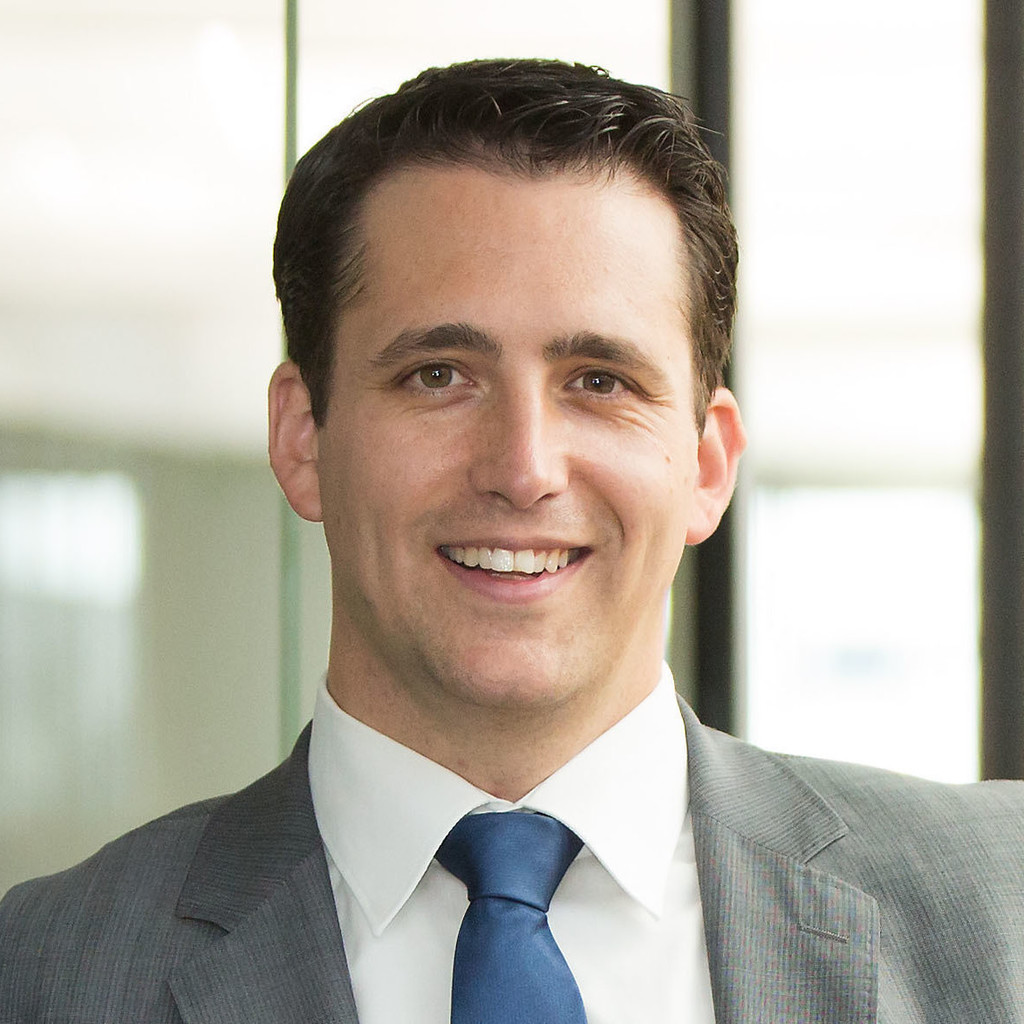 Dr. Paul Bader Partner Innovative Management Partner XING