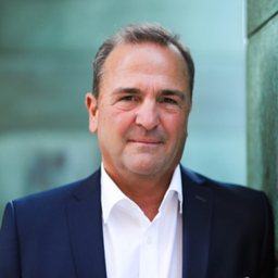  Andreas Eull