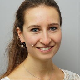 Julia Leising