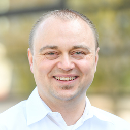 Dr. Michael Plath