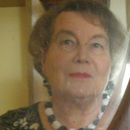 Anja Halft