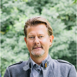 Helge B. Knickmeier