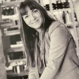 Sandra Straub