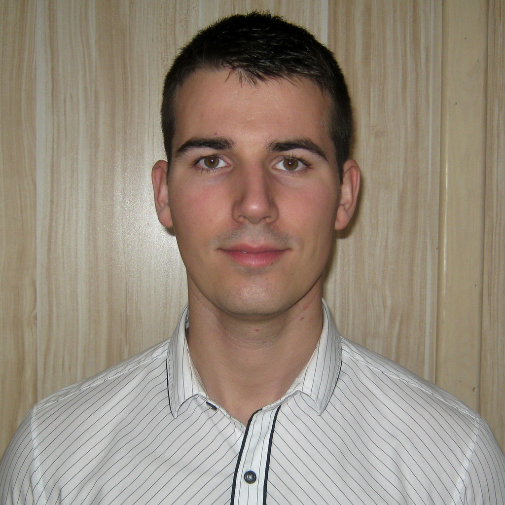 Richard Ujlaki Rezeptionist Hotel Romantik Eger XING