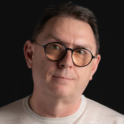 Iurii Maikhopar