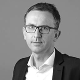 Dr. Olaf Dambon