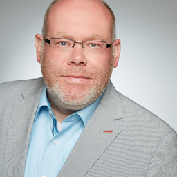 Björn Finkenthei