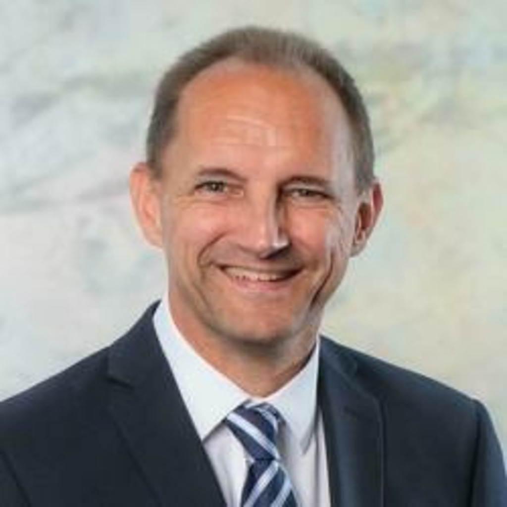 Jürgen Binder Leiter Marketing und Vertriebssteuerung Bernhauser
