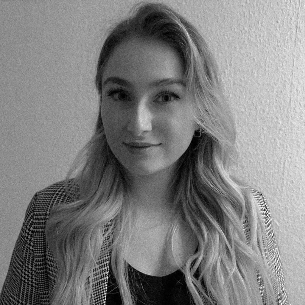 Erika Tsiafakis Personaldisponentin Yakabuna GmbH XING