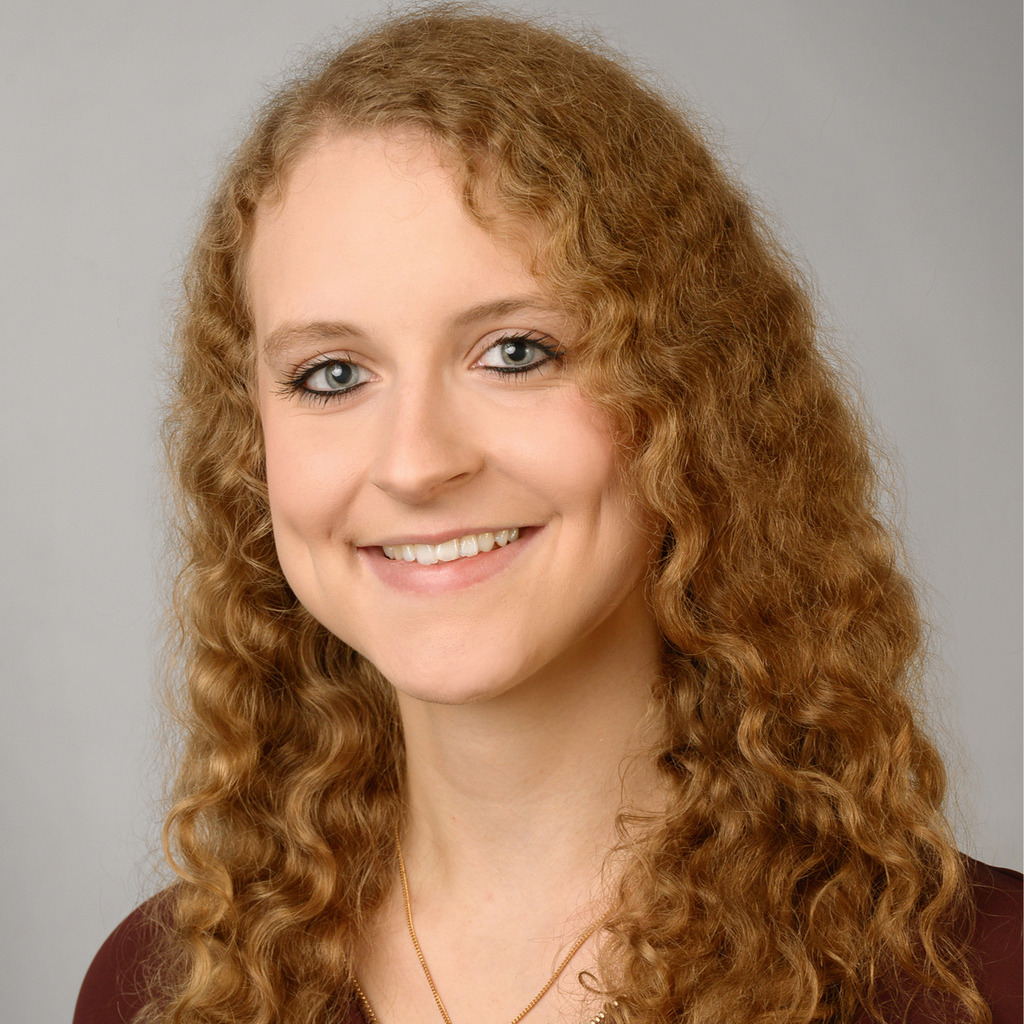 Larissa Herold - Produktentwicklerin veganer Fleischalternativen - Hans ...