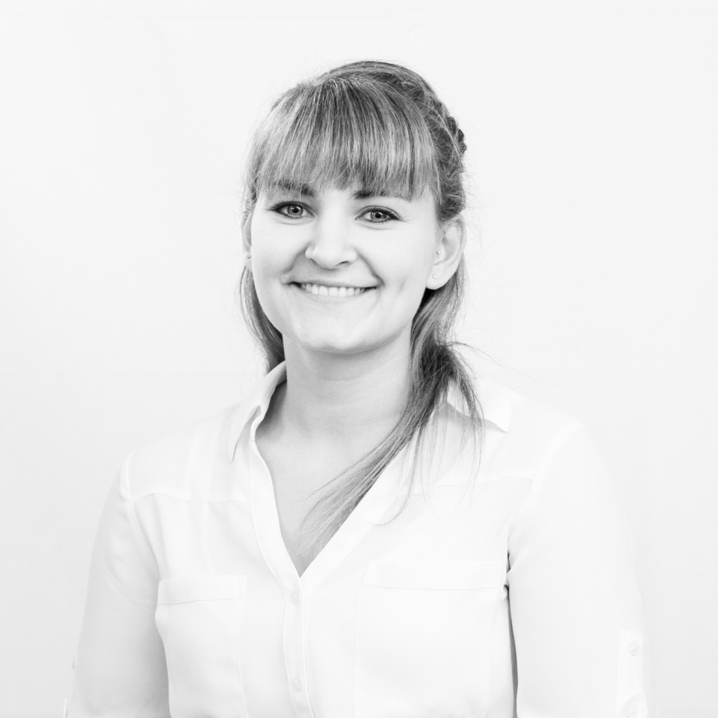 Isabel Roscher Global Market Operations Manager Atos International