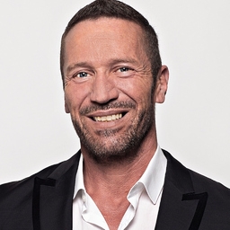 Alexander Schneider 