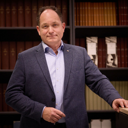 Mag. Dieter Forsthuber