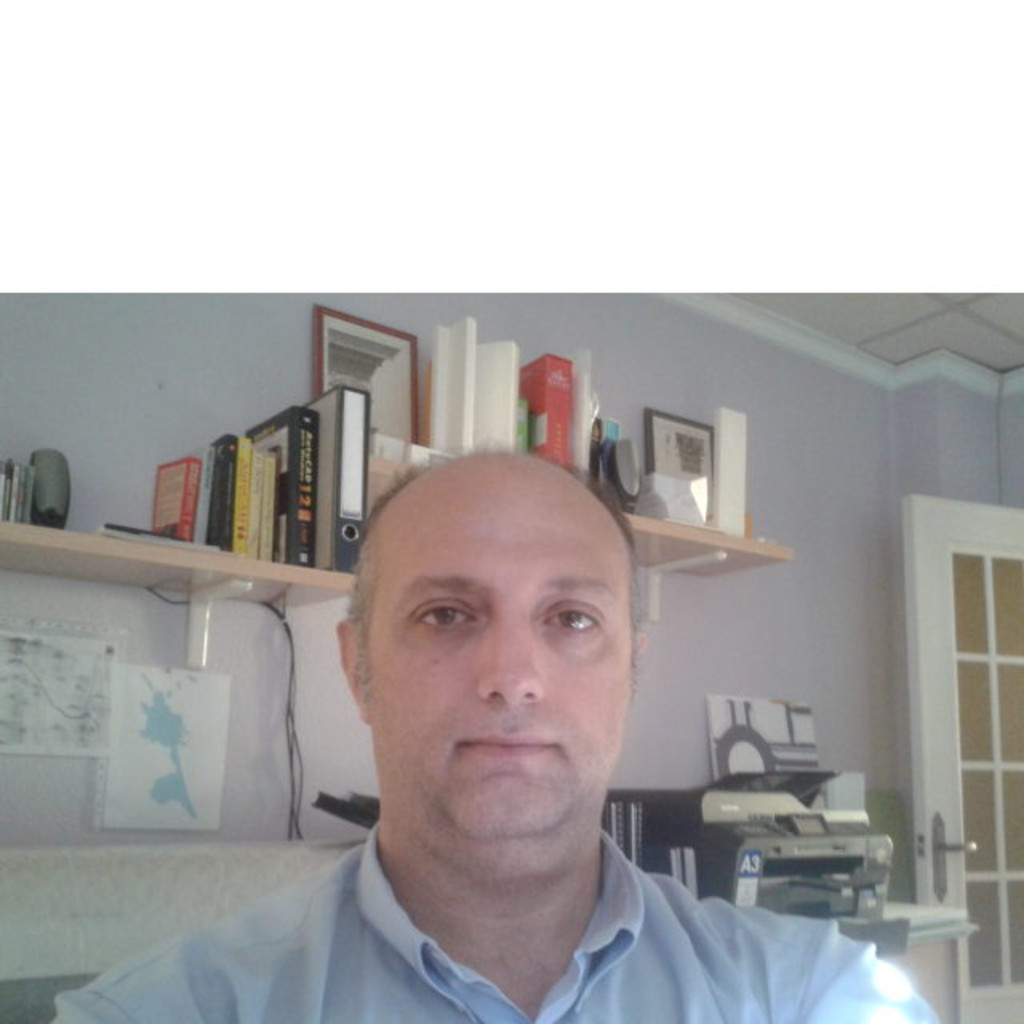 Antonio Zamora Arquitecto tecnico A.Z Oficina Técnica XING