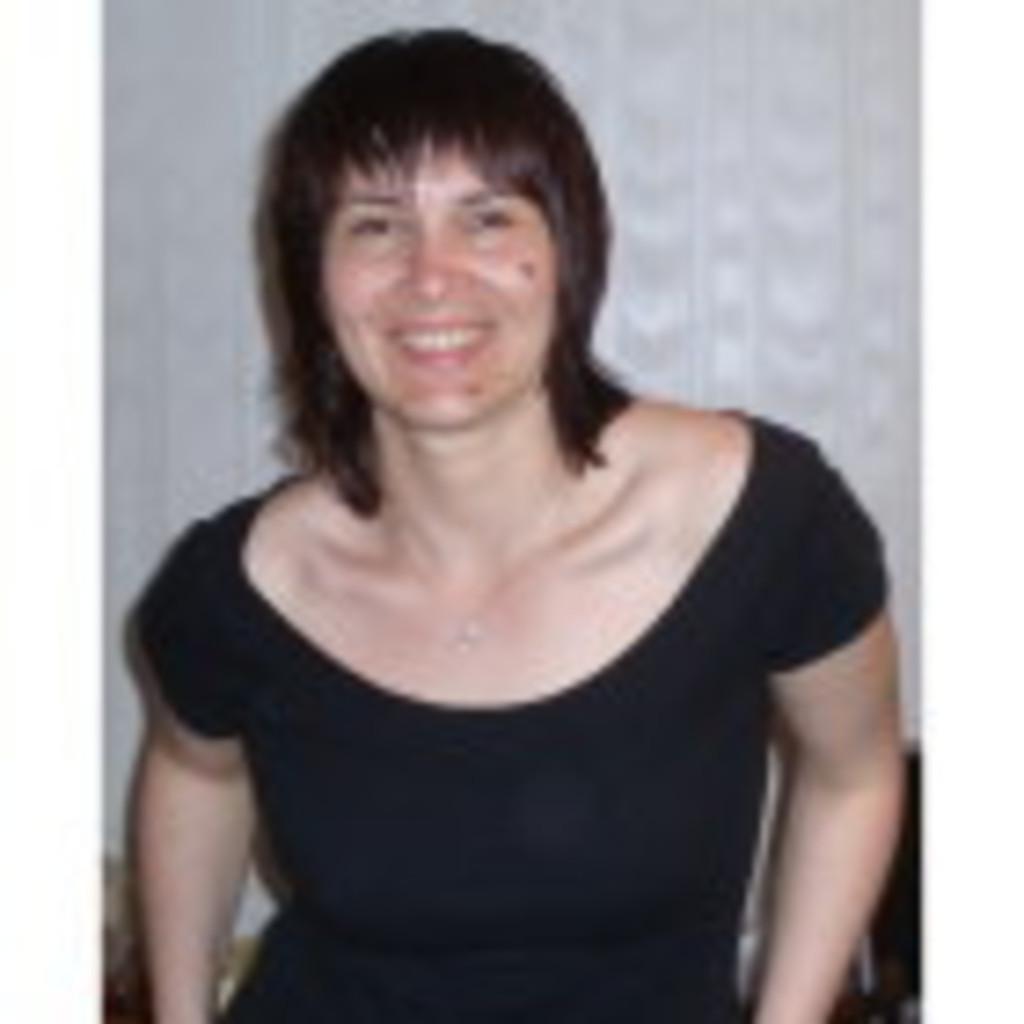 MARGARITA PETROVA SALES SUPERVISOR ARAMEX INT'L COURIER XING