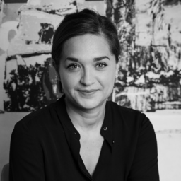 Deniz Selvili