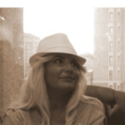 Aslı Öztürk