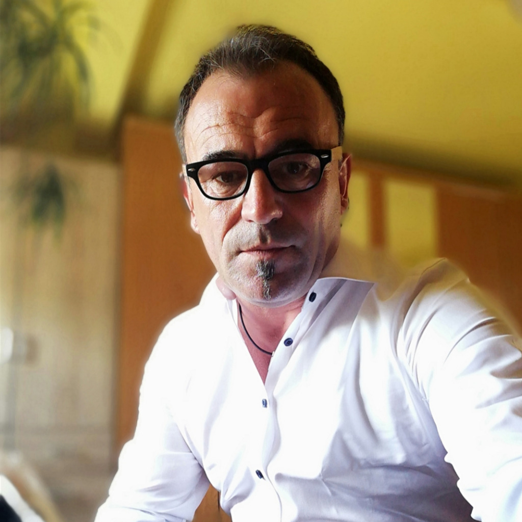 Tino Hartwig - Schulleiter - Grundschule in Langhagen / MV | XING