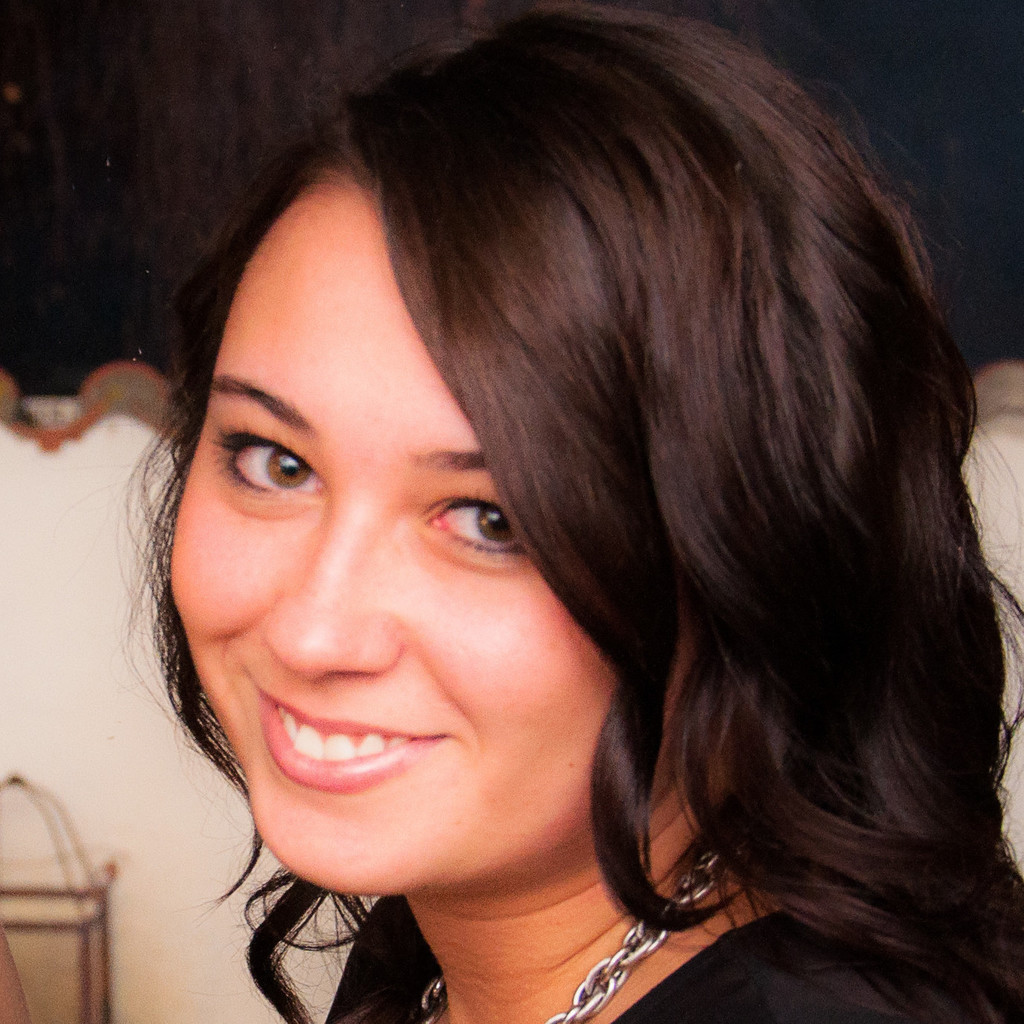 Social Media Profilbild Nadine Fischer Burghausen