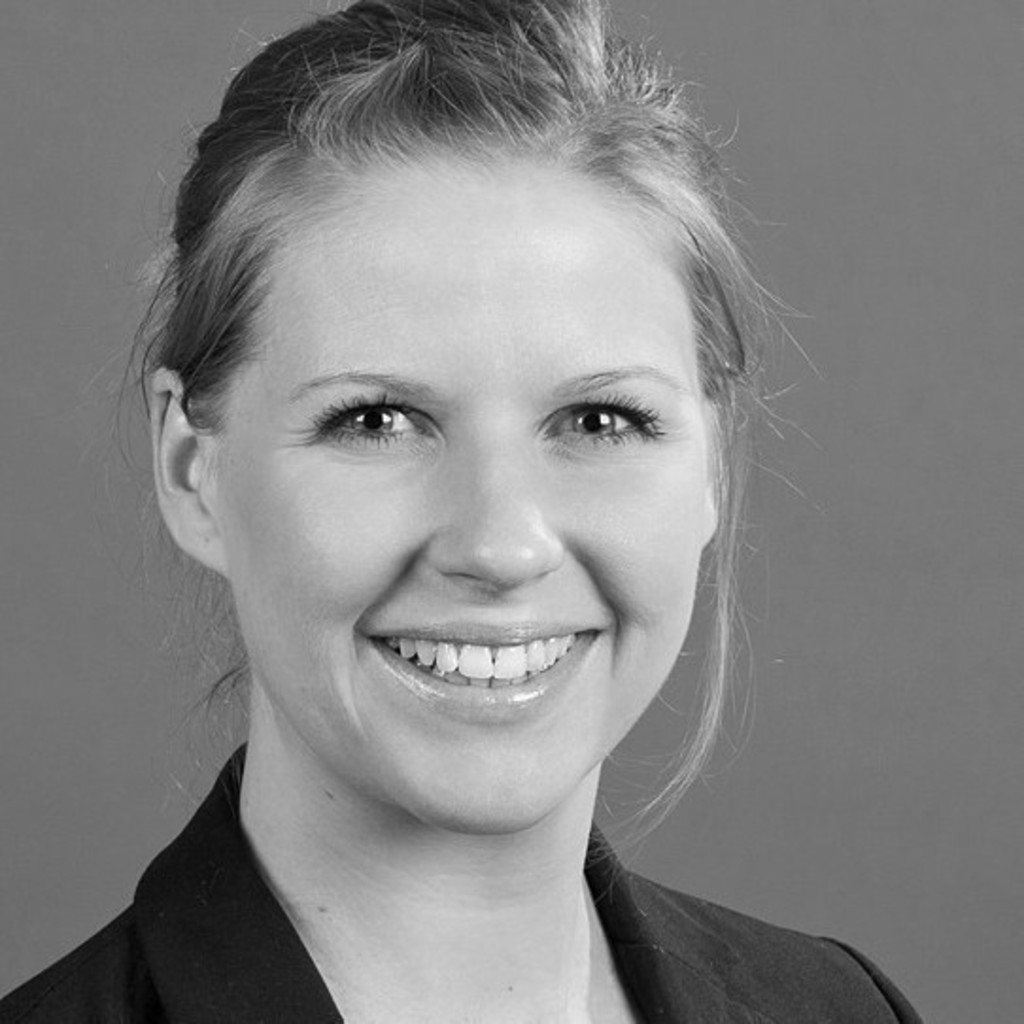 Jean Rehnus Customer Service Agent / Nutrition and Training Expert