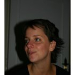 Véronique VAN NUFFEL