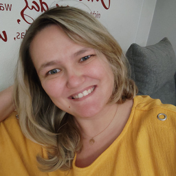 Bettina Dölz