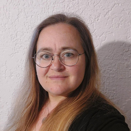 Claudia Lay
