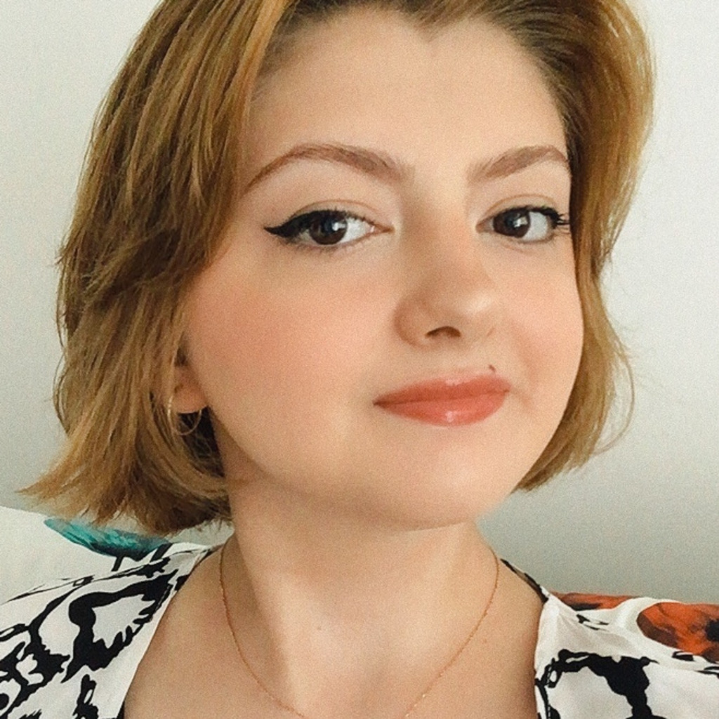 Fatma ayva frontend developer akademik koleji xing