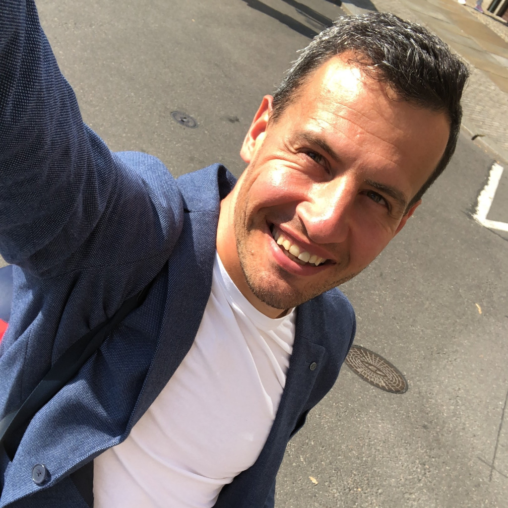 Vieweg aus Leipzig in der Personensuche von Das Telefonbuch