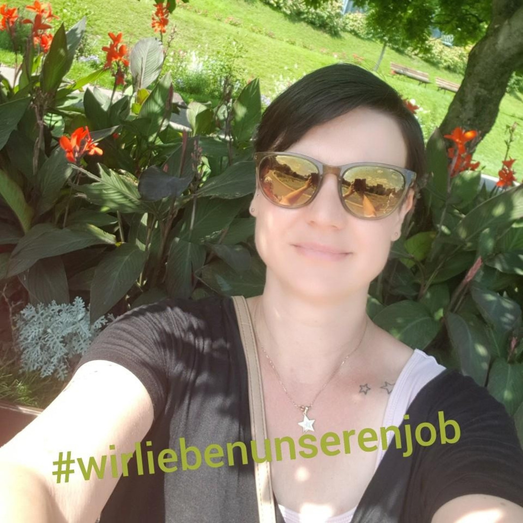 Social Media Profilbild Bianka Herzke Weinstadt-Endersbach