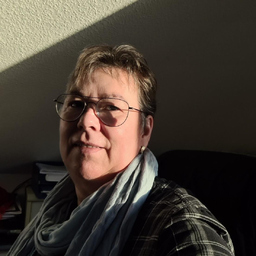Yvonne Buch