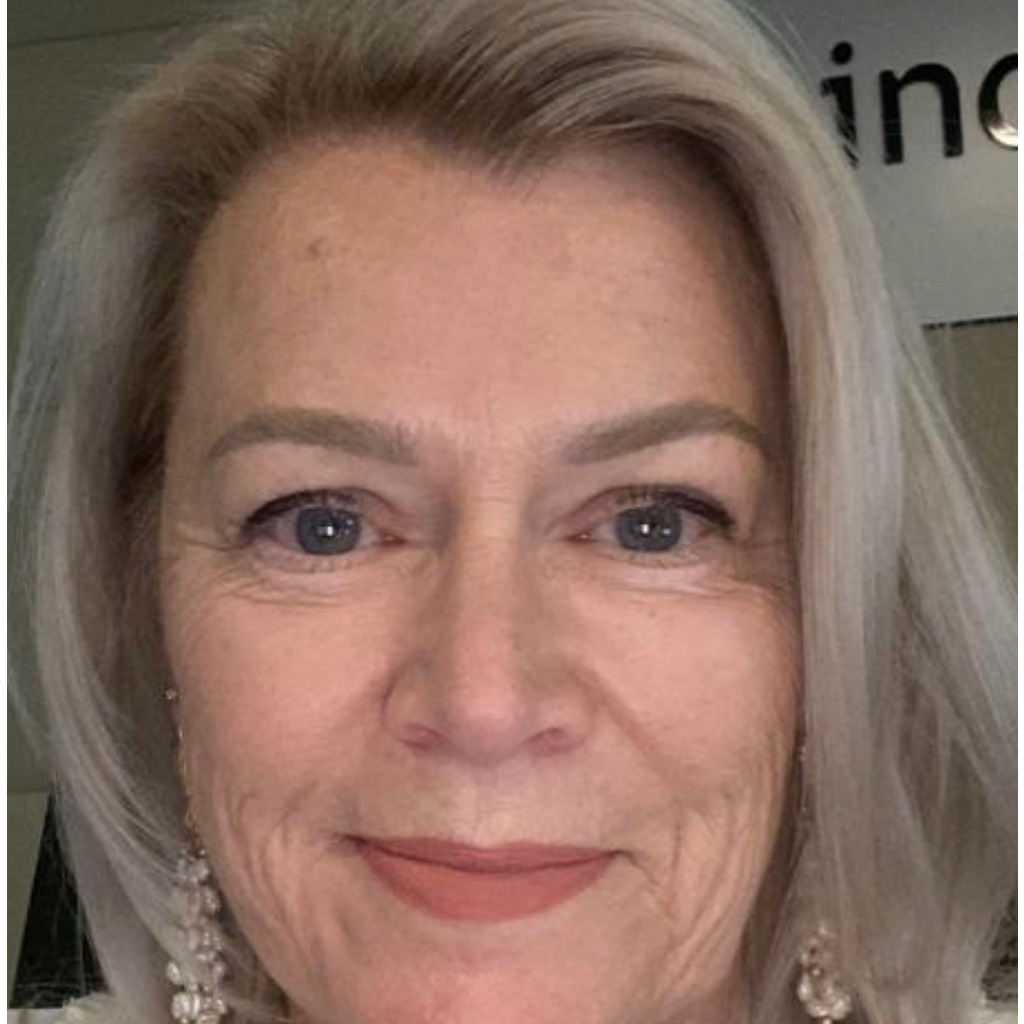 Claudia Göke Assistentin der Geschäftsführung, Empfangsmitarbeiterin
