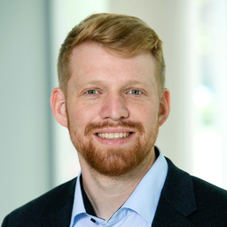 Dr. Christian Holland